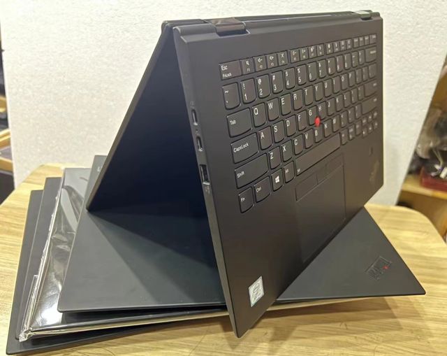 Lenovo ThinkPad X1 Yoga (2018) – 14" tactile 360° – Core 8e gén. – 8 Go / 256 Go SSD