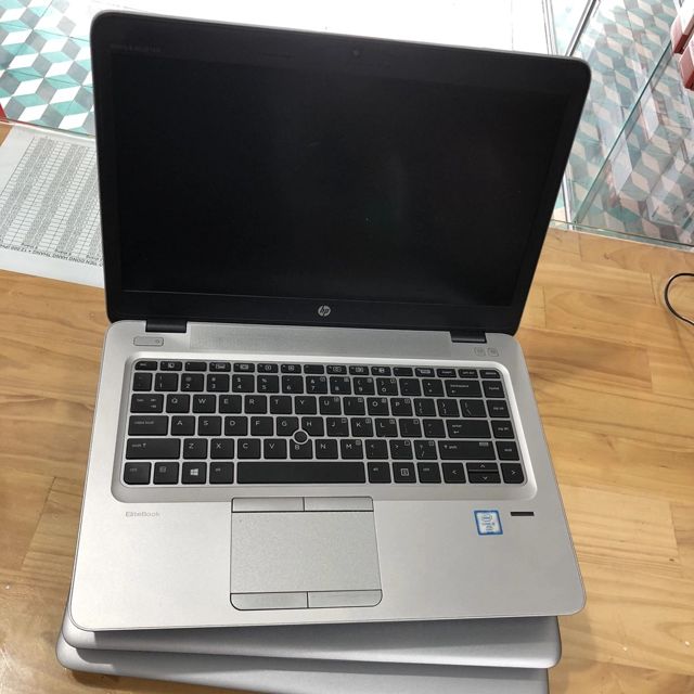 HP EliteBook 840 G3 – 14" – Core i5 6e gén. – 8 Go / 256 Go SSD
